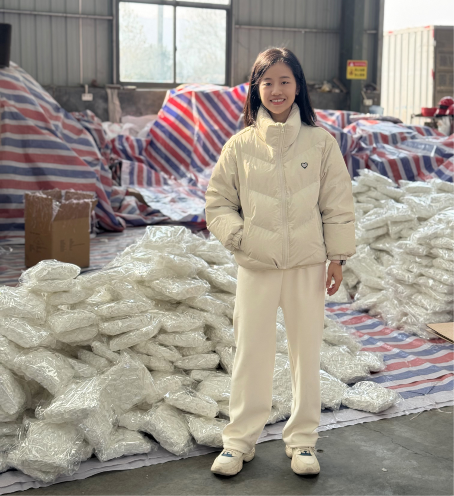 Tiny Conducting Inspection for Polyester Fiber Balls Quality control inspection in progress by Tiny