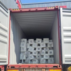 Reliable shipment of integrated solar street lights to Botswana in 2022, as your China sourcing partner.