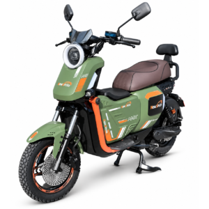 Green 2000W electric scooter with passenger backrest, round headlight and 12-inch wheels, shown from the front three-quarter angle